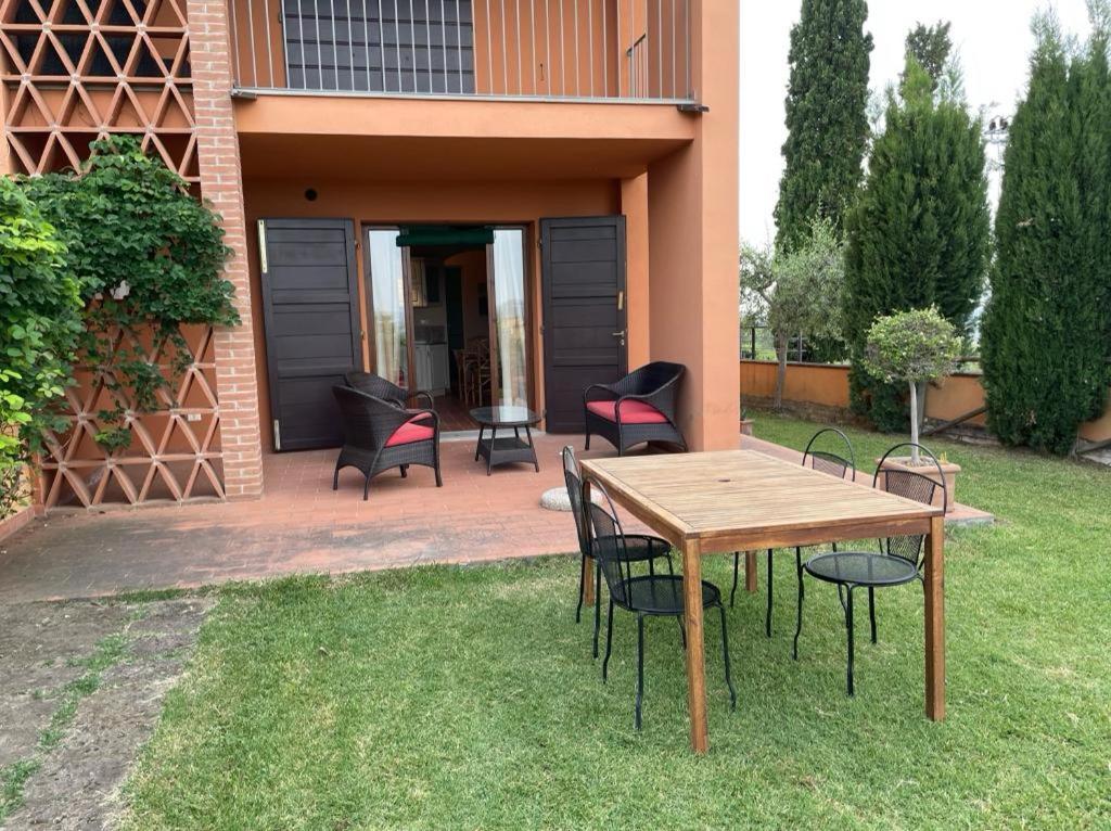 Appartement - Le Corti Di Orciatico ภายนอก รูปภาพ